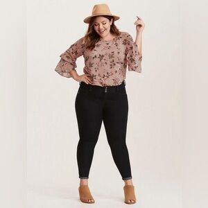 Torrid Blush pink floral chiffon ruffled bell sleeve blouse 1X Coquette chic